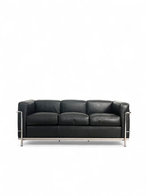 LC2 "Grand Confort" 3-zitsbank van Le Corbusier, Pierre Jeanneret & Charlotte Perriand, Cassina