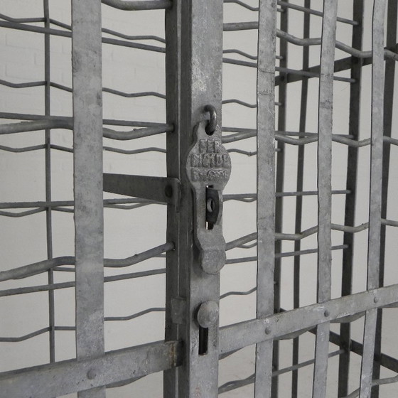 Image 1 of Casier à vin rigide Steel Fer pour 300 bouteilles, années 1950