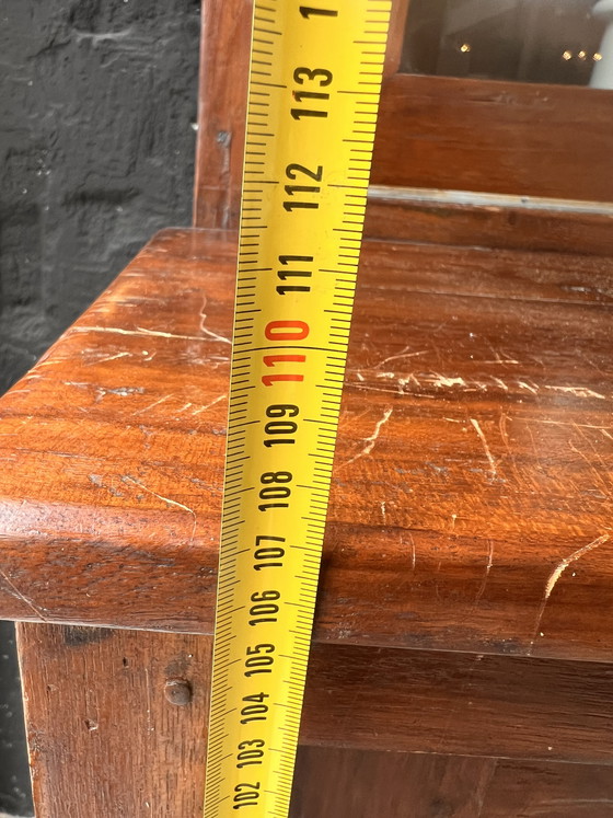 Image 1 of School vitrine kast 