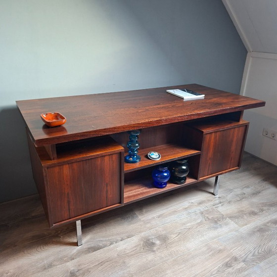 Image 1 of Vintage rosewood executive desk from the 1960s