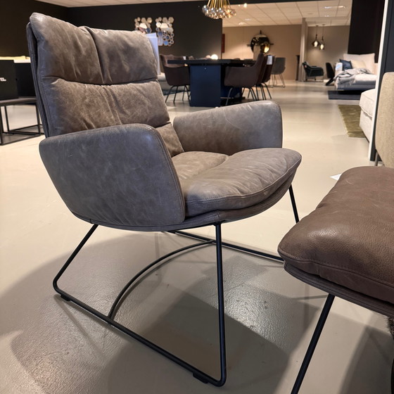 Image 1 of KFF Arva fauteuil met poef