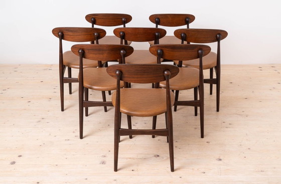 Image 1 of Ensemble de salle à manger moderne du milieu du siècle, table ronde avec 4 chaises Fredrik Kayser