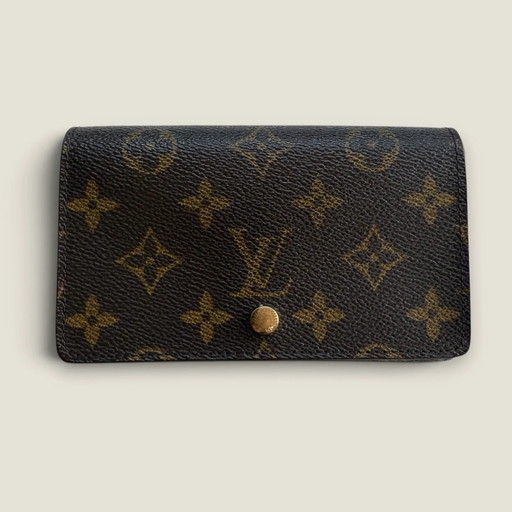 Louis Vuitton monogram wallet bi-fold