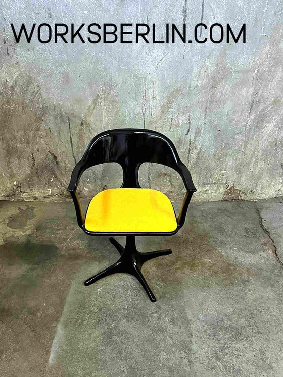Drehstühle Konrad Schäfer für (Inter)Lübke Armlehnenstuhl – interlübke, Fiberglass (photo 2 of 7)