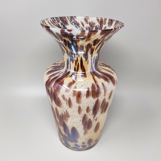 Image 1 of 1970s Luxury Handcrafted Vase in Murano Glass by Maestro del Vetro. Made in Italy