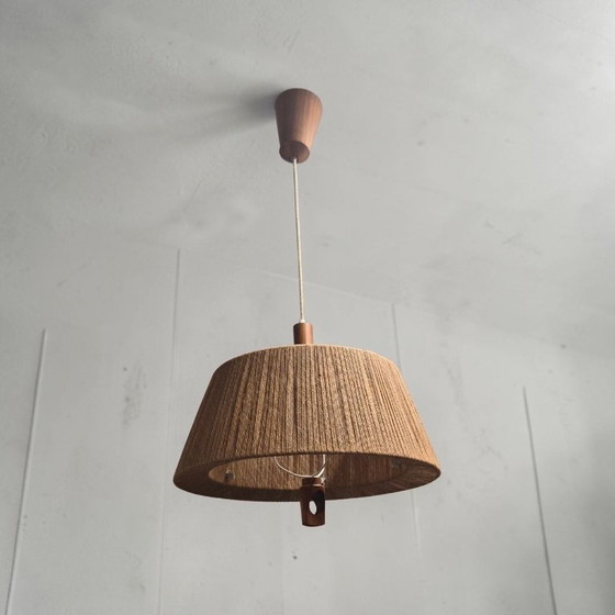 Lampada a sospensione da soffitto Mid Century Temde Noce Raffia anni '60, Temde Leuchten (foto 4 di 15)