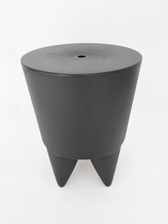 Taburete "Bubu" de Philippe Starck – Plastic, Vintage (photo 3 of 10)