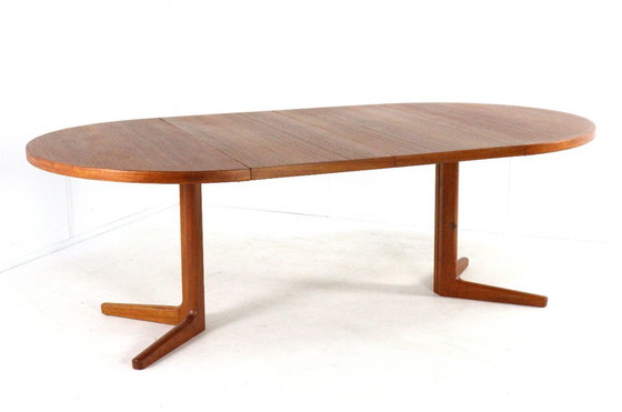 Image 1 of Vejle round 2x extendable dining table vintage Danish