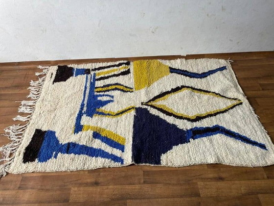 Handgemaakt Marokkaans vloerkleed 300cm x 150cm – Vloerkleden en tapijten, Modern (photo 3 of 9)