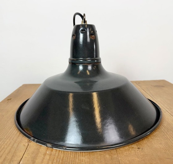 Industrial French Black Enamel Factory Pendant Lamp, 1960s – Iron (photo 13 of 17)