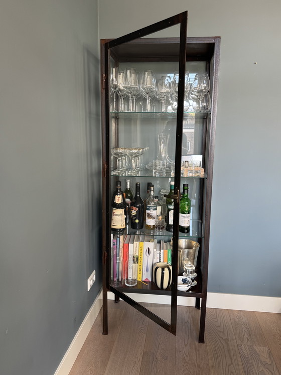 Image 1 of Vitrinakast Neef Louis Design