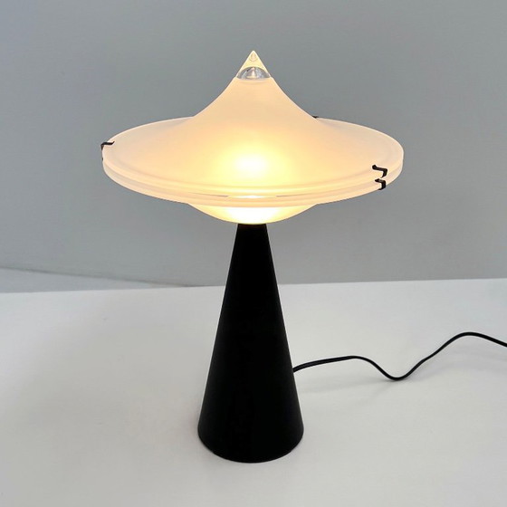 Image 1 of Schwarze Alien-Tischleuchte von Cesaro L. für Tre Ci Luce, 1980er Jahre
