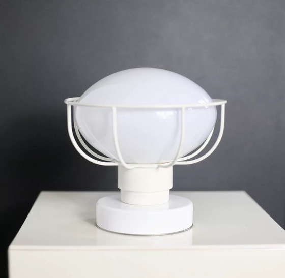 Image 1 of 80s lamp