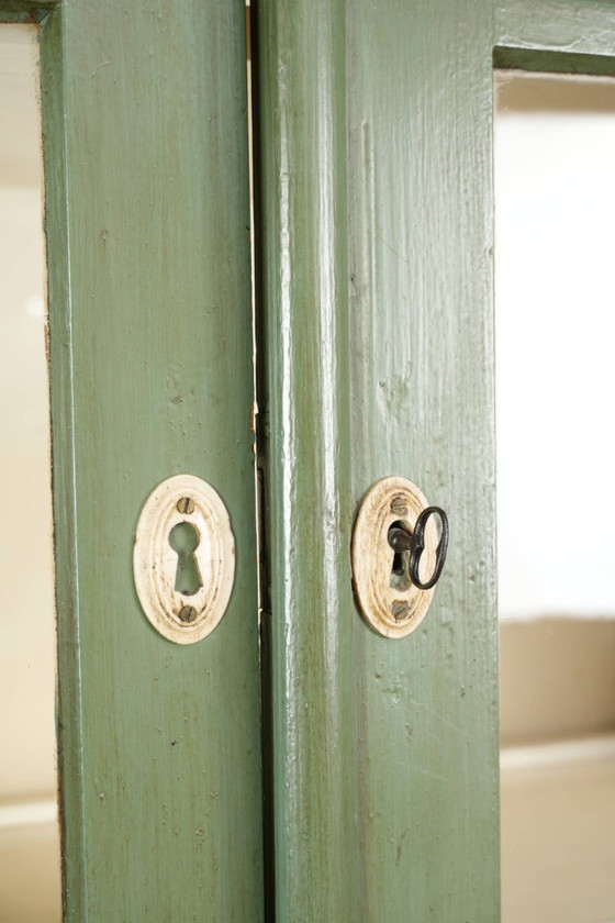 Image 1 of Antieke Hollandse servies/ keuken/ buffetkast uit begin 19e eeuw van grenenhout