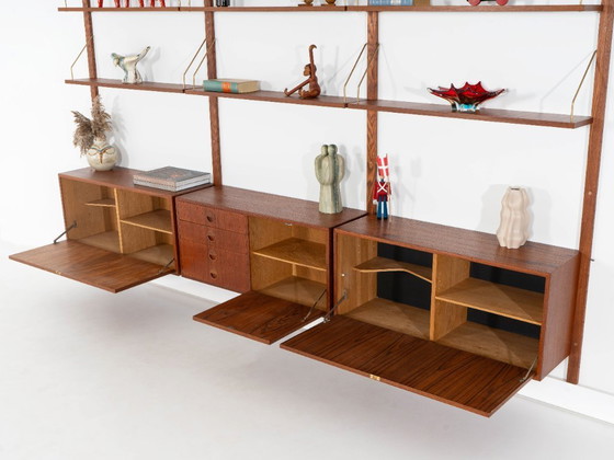 Modulaire wandkast van teakhout, Deens design, jaren 60, ontworpen door Rud Thygesen en Johnny Sørensen, (photo 10 of 21)