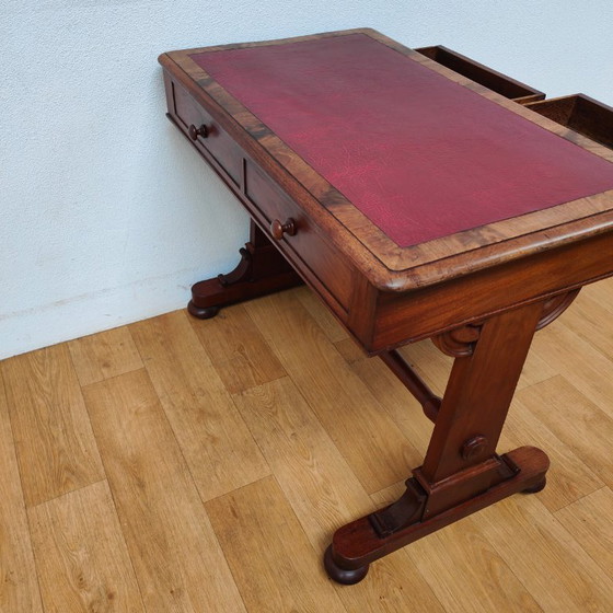 Image 1 of Antiker Schreibtisch, Mahagoni-Schreibtisch, Heimbüro