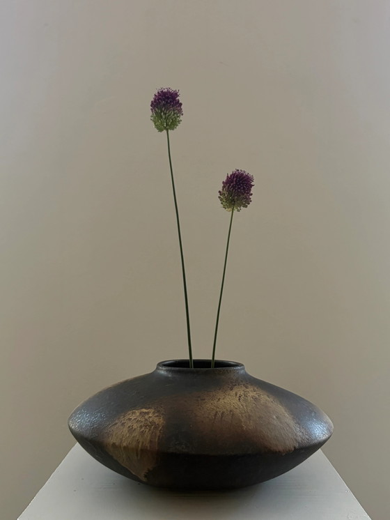Vintage Ruscha ceramic UFO vase (photo 4 of 7)