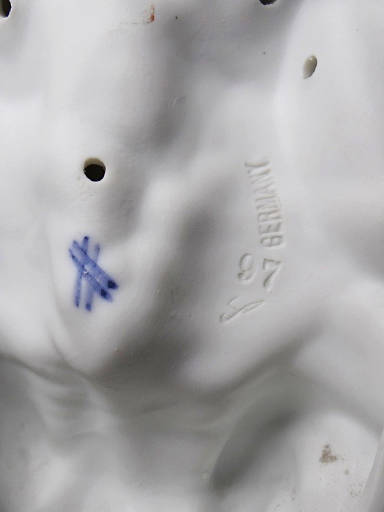 Image 1 of Feines Weihwasserbecken aus Biskuitporzellan mit zwei Engeln, antik, 1900–1930, Deutschland