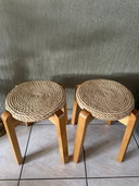 Skandinavische Hocker aus Kiefernholz