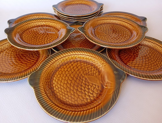 Image 1 of Visborden uit Sarreguemines (Frankrijk)