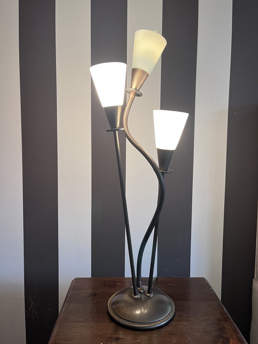 Stunning Large Vintage Brass Mid-Century 3-Arm Table Lamp (1950s/1960s) – tafellampen, Glass (photo 2 of 9)