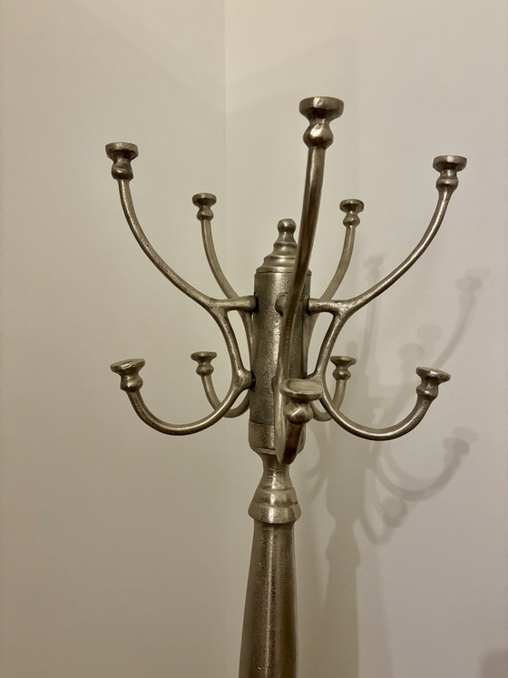 Image 1 of Loberon kapstok antiek zilver