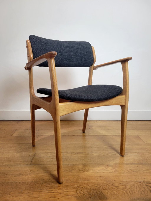 Vintage chair by Erik Buch, model 50
