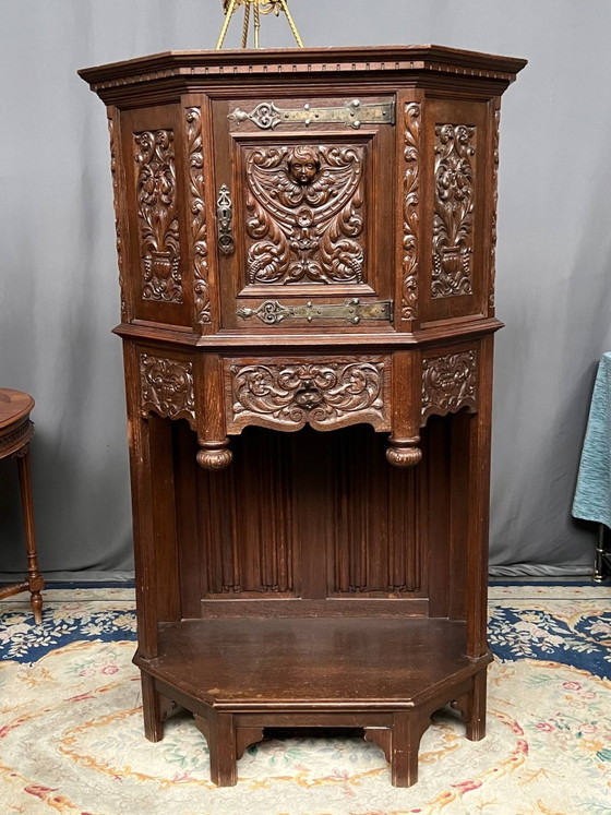 Renaissance style cabinet. – Sideboard cabinet (photo 8 of 8)