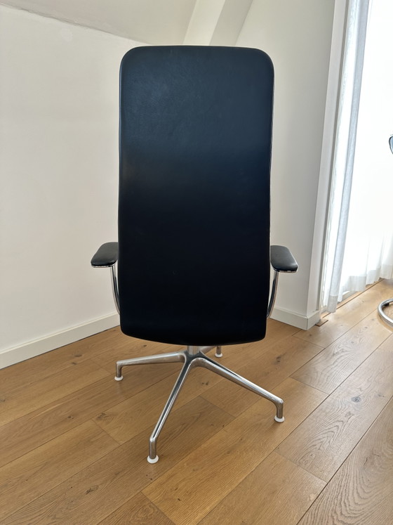 Cappellini Lotus High – Jasper Morrison – Cuir noir – Chaises pivotantes, Chrome, Leather (photo 9 of 9)