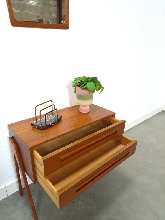 Image 1 of Deense teak set met AP Mobler ladekast en spiegel