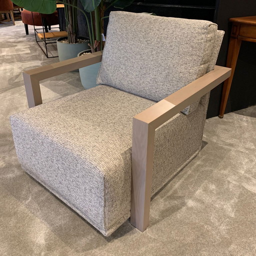 Passe Partout Luigi armchair