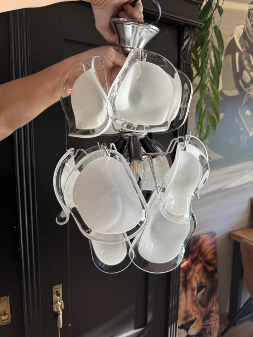 Vistosi-Kronleuchter – weißes Muranoglas – mundgeblasen