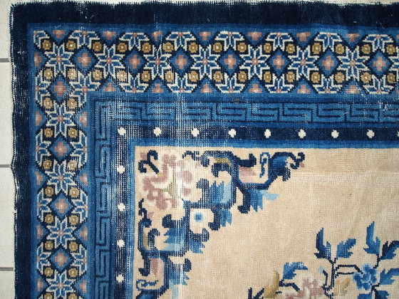 Image 1 of Tapis chinois ancien de Pékin, fait main, 128 cm x 195 cm (4,2 pi x 6,3 pi), 1880 - 1C275