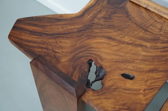 Image 1 of Ensemble de deux tables basses vintage en noyer naturel, vers 1970/1980