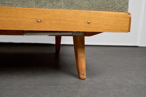 Vintage Hoekbankbed met Ottoman, jaren 60, Tsjecho-Slowakije – Tatra Nábytok, 3-5 zitsbanken, Textiel, Hout (photo 10 of 15)