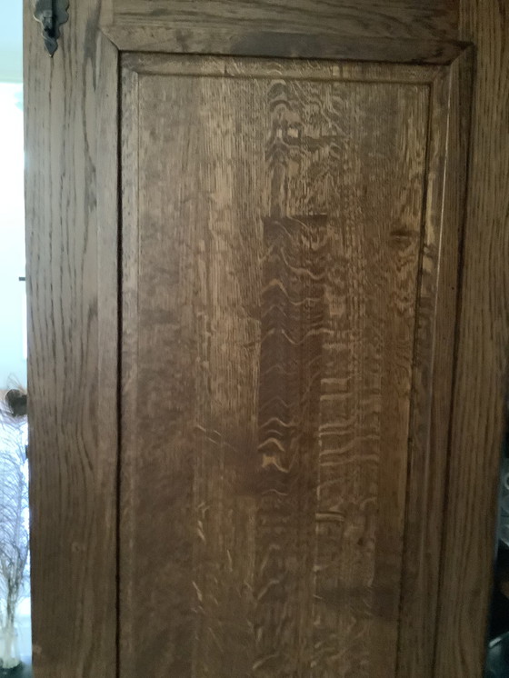 Image 1 of Vol eiken stijlvolle broodkast