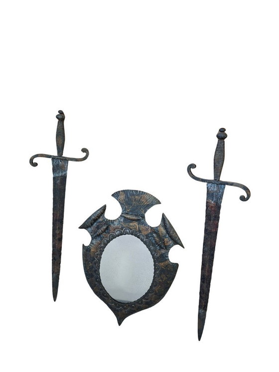 Image 1 of Heraldische spiegel uit de jaren 70 van smeedijzer.