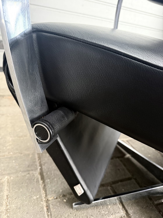 Image 1 of Jori Idaho Relax Armchair, Medium, Multi-Move, Black Leather, As Good As New