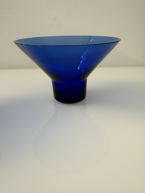 Image 1 of Mid Century Classic martiniglazen in kobaltblauw