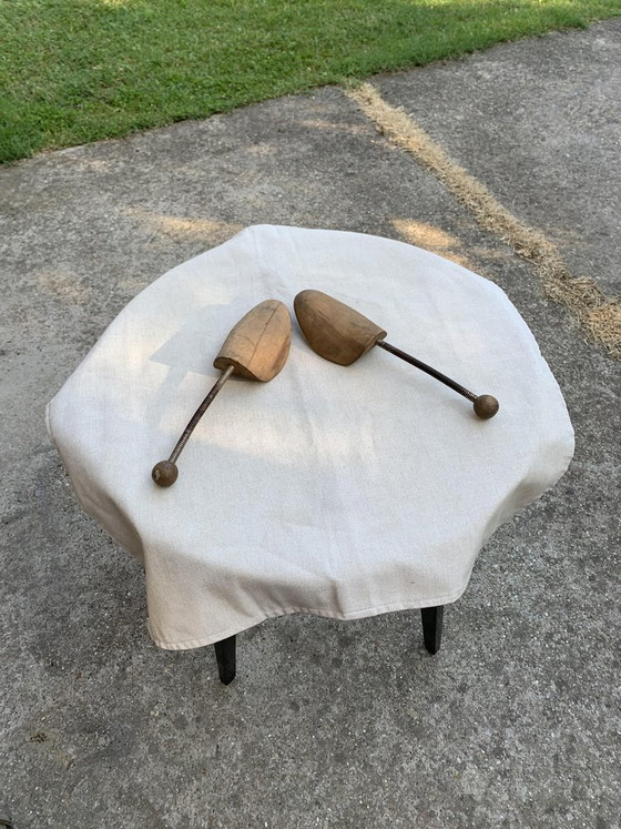 Wooden Shoe Trees 1920s, Set of 2 – Bedroom accessories, Metal (photo 3 of 5)