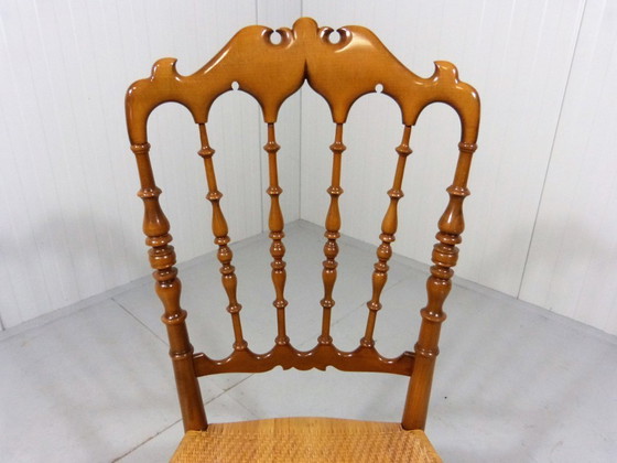 Image 1 of Silla Chiavari de madera con asiento tejido, década de 1960.