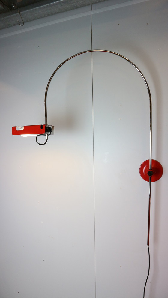 Image 1 of Lampe murale rouge en forme d'araignée de Joe Colombo pour O-Luce, 1965