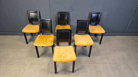 Image 1 of Vintage eetkamerstoelen van zwart leer en gele stof, set van 6, jaren 80