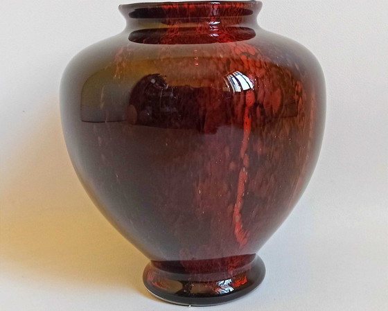 Image 1 of Jarrón de vidrio soplado rojo carmín años 50 Altura 26 cm