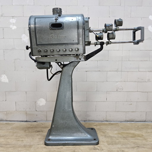 Proyector de cine antiguo de gran tamaño Bauer 50s Kino Großdia Projektor (Proyector publicitario)