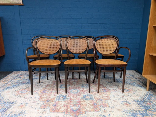 7x Vintage rattan chairs, model 215r, Thonet