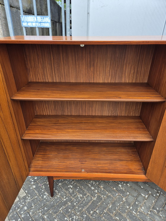 Image 1 of Cabinet Louis van Teeffelen