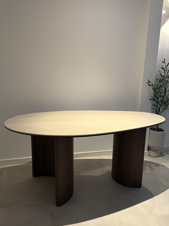 Image 1 of Nieuwe Japandi Eetkamertafel Walnoot/Travertin 180x90