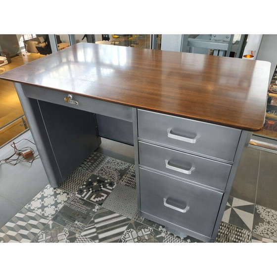 Image 1 of Vintage all steel tanker desk by Challenger Steel Products for Brooklyn, USA 1950s