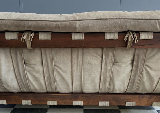 Image 1 of Sofá Brazillian de 2 plazas en ante y madera de Jatoba